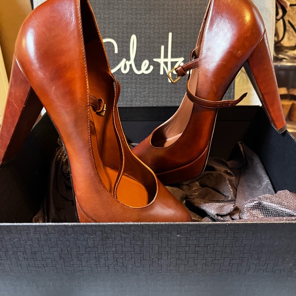 Cole Haan- Pump - Picture 2 of 3